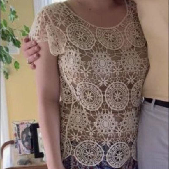 New Directions 100% cotton floral lace top or beach cover size M - Picture 6 of 6